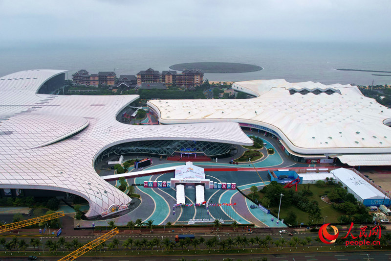 海口进入消博时间 城市氛围感拉满