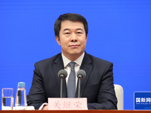 海南省委副秘书长、省委自贸港工委办常务副主任关继荣