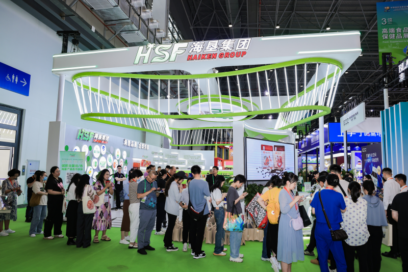 海垦展馆“打卡有礼” 热闹非凡。海垦集团供图